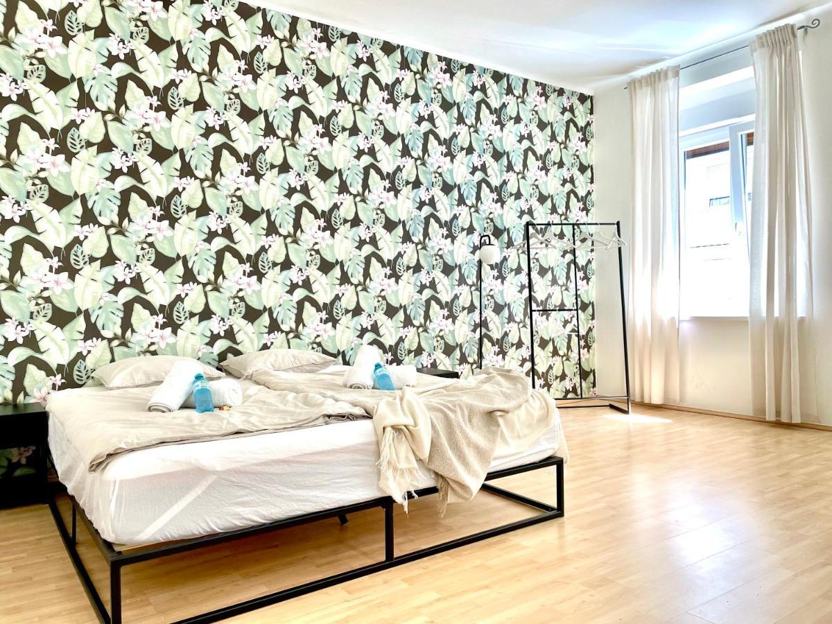 Central Comfy Apartment - Self Check-In Грац Екстериор снимка