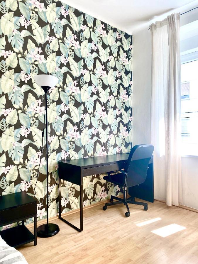 Central Comfy Apartment - Self Check-In Грац Екстериор снимка